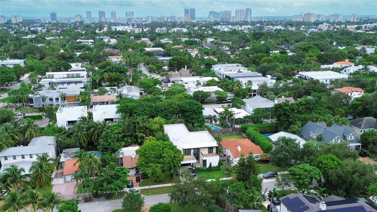 528 NE 13th Avenue, Fort Lauderdale, FL 33301 Photo 11