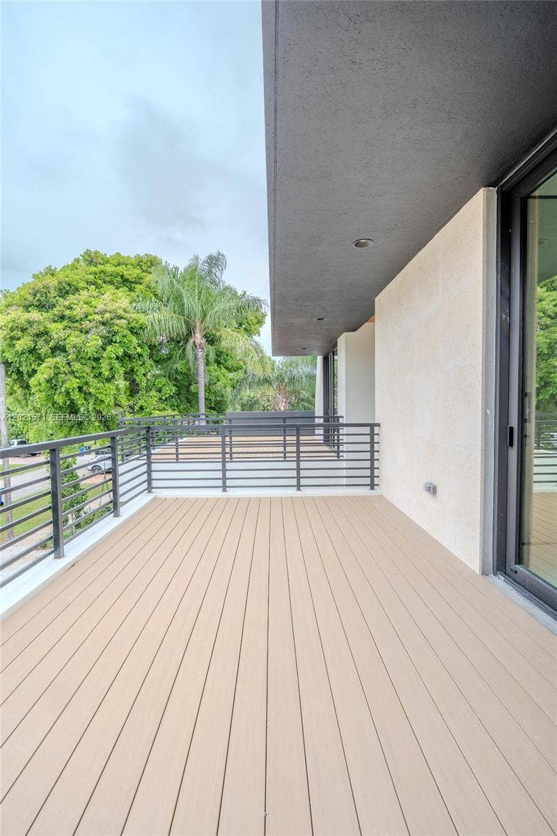 528 NE 13th Avenue, Fort Lauderdale, FL 33301 Photo 39