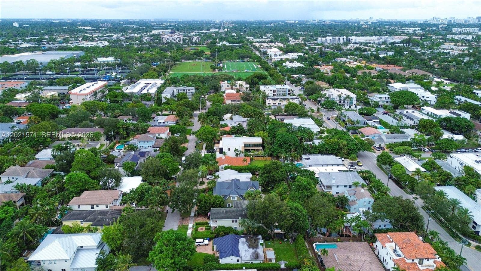 528 NE 13th Avenue, Fort Lauderdale, FL 33301 Photo 12