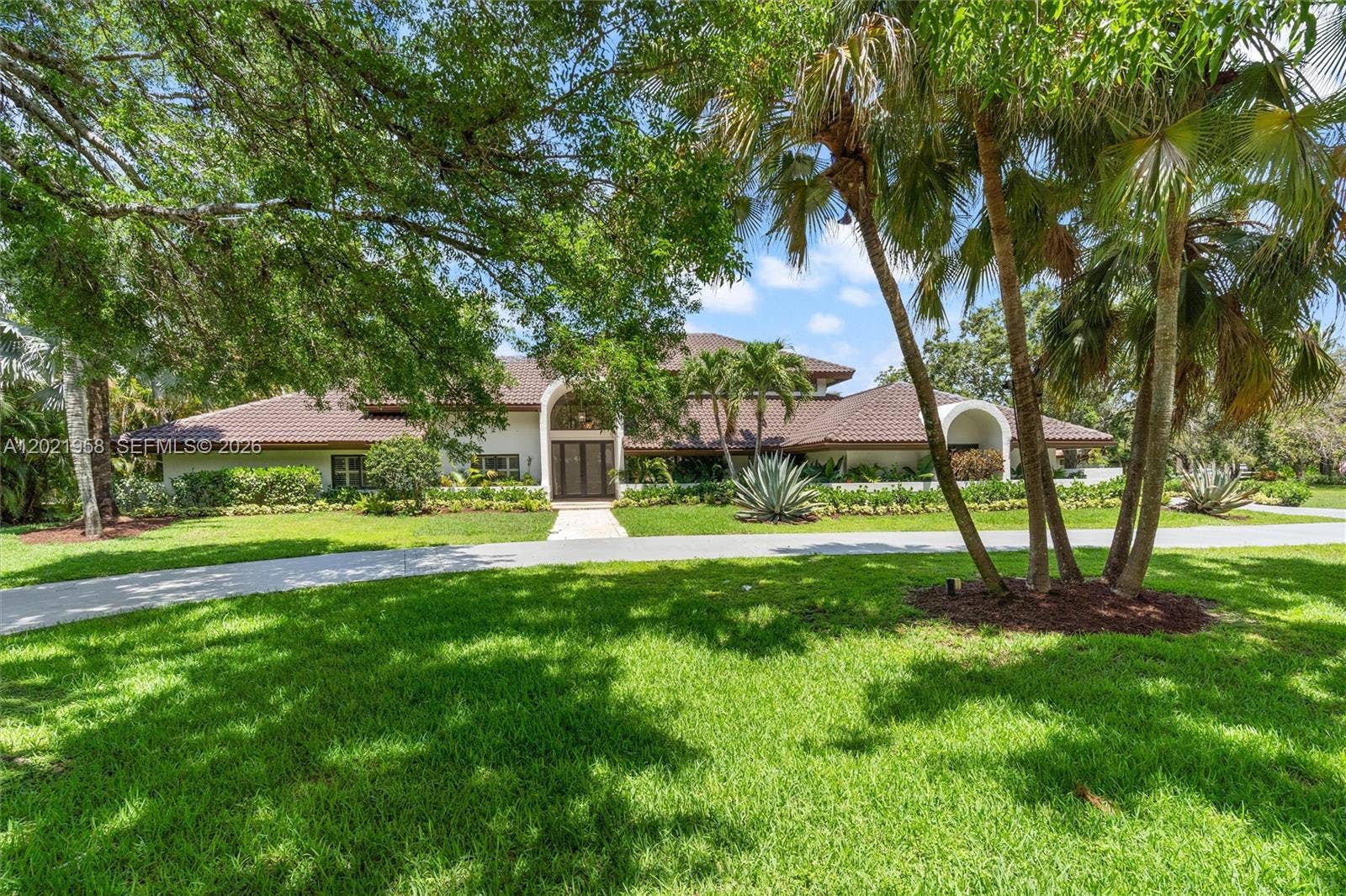 7011 Hialeah Lane, Parkland, FL 33067 Photo 3