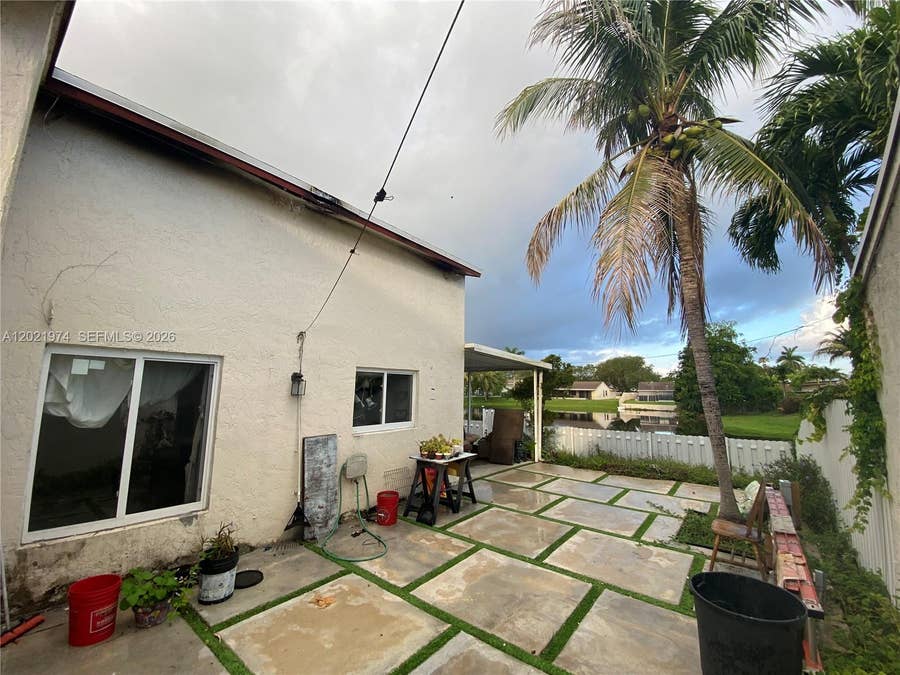Property photo for 901 Cumberland Terrace, Davie, FL