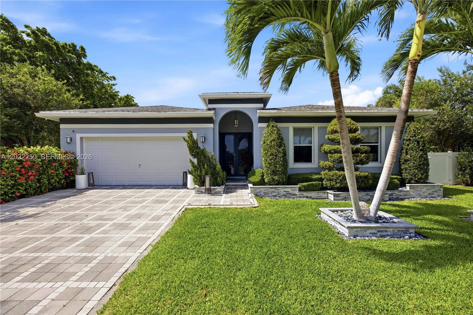 105 NE 28th Court, Wilton Manors, FL 33334 Photo 1