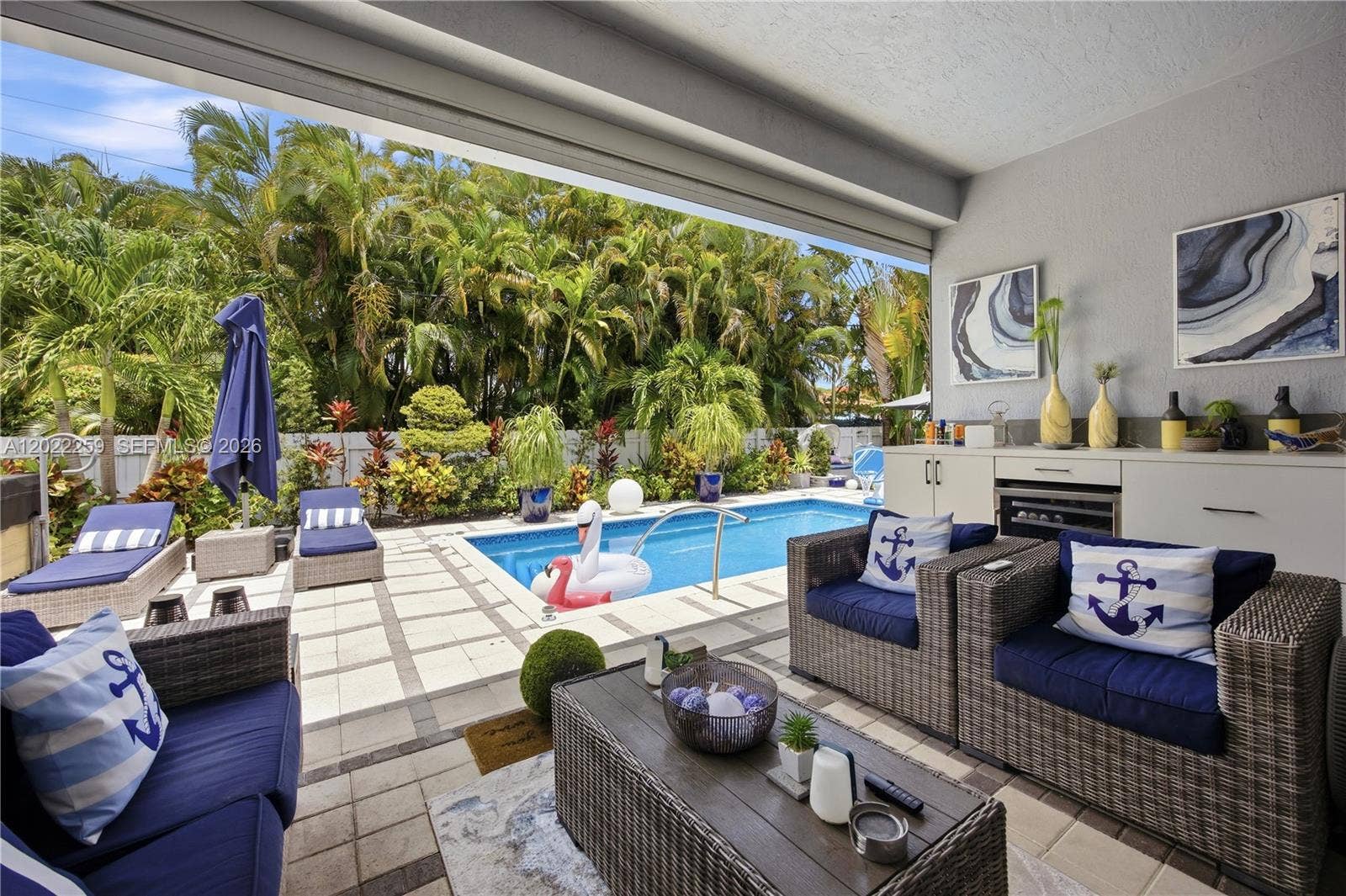 105 NE 28th Court, Wilton Manors, FL 33334 Photo 3