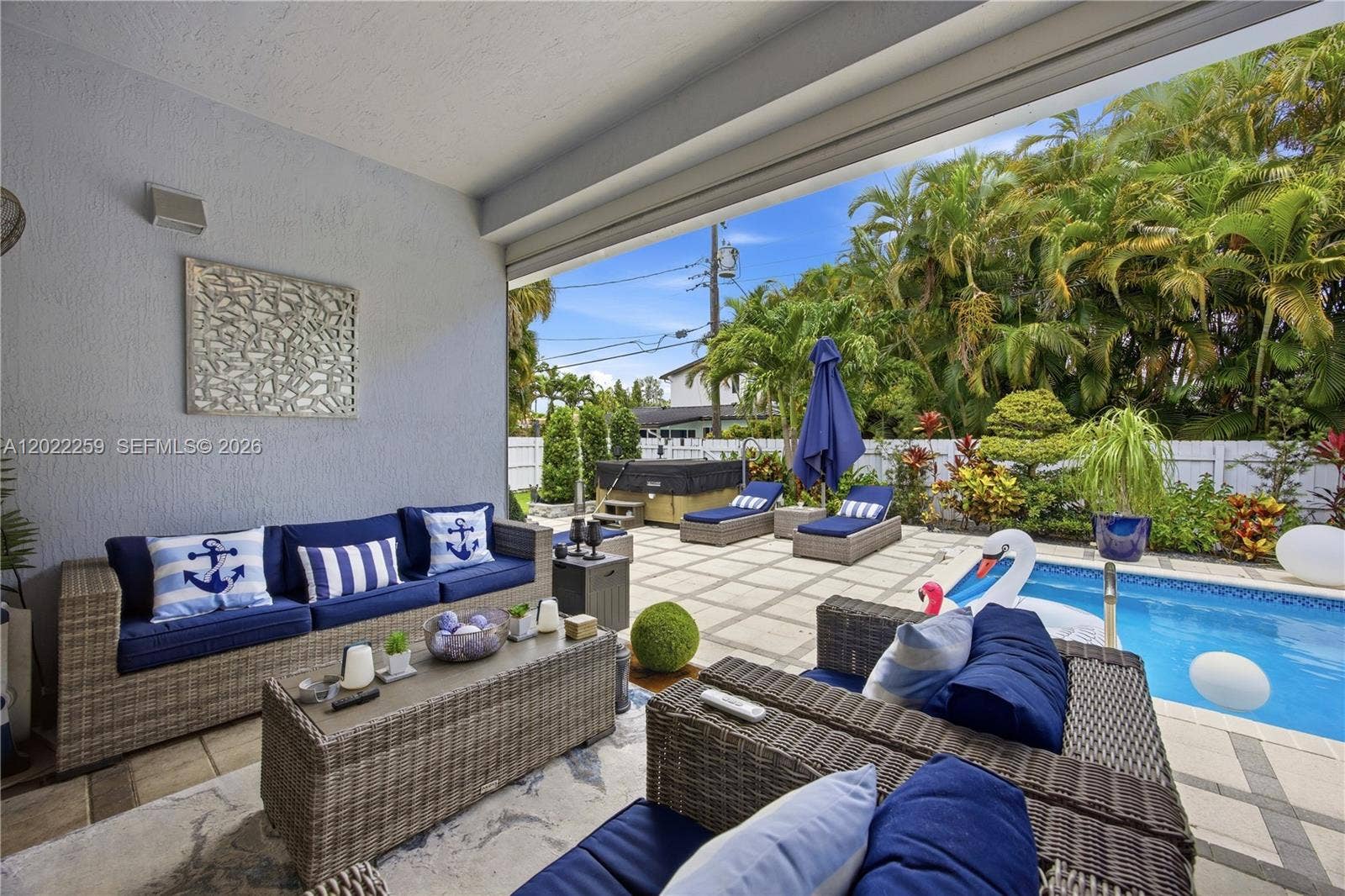 105 NE 28th Court, Wilton Manors, FL 33334 Photo 4