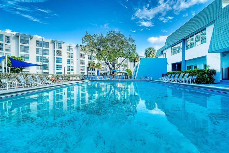 Property photo for 200 177th Drive, #519, Sunny Isles Beach, FL