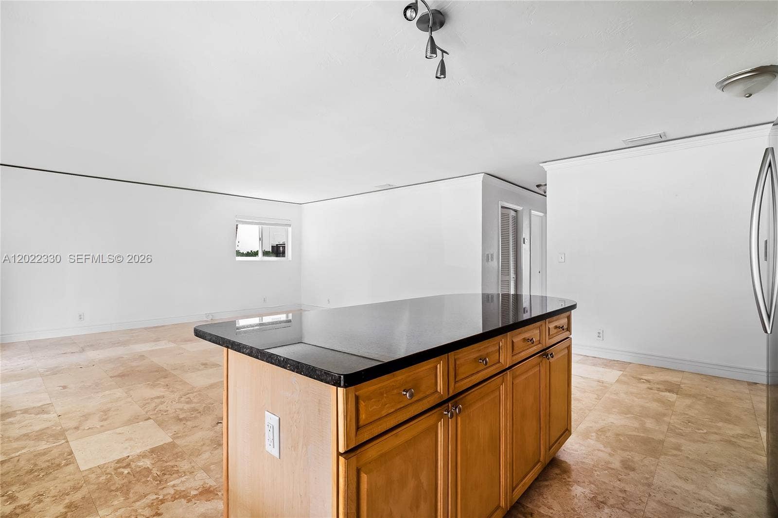 2881 NE 32nd Street, #111, Fort Lauderdale, FL 33306 Photo 7