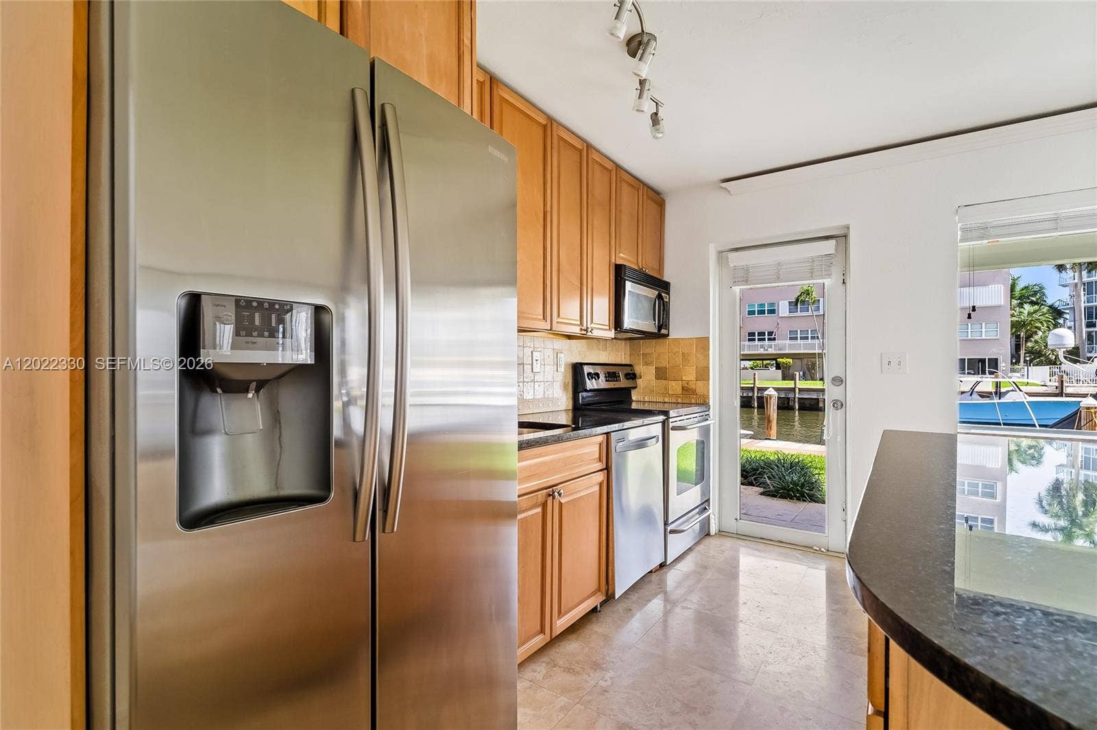 2881 NE 32nd Street, #111, Fort Lauderdale, FL 33306 Photo 5