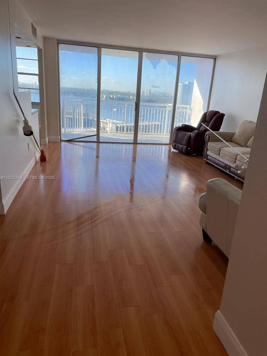 Property photo for 18021 Biscayne Boulevard, #1701, Aventura, FL
