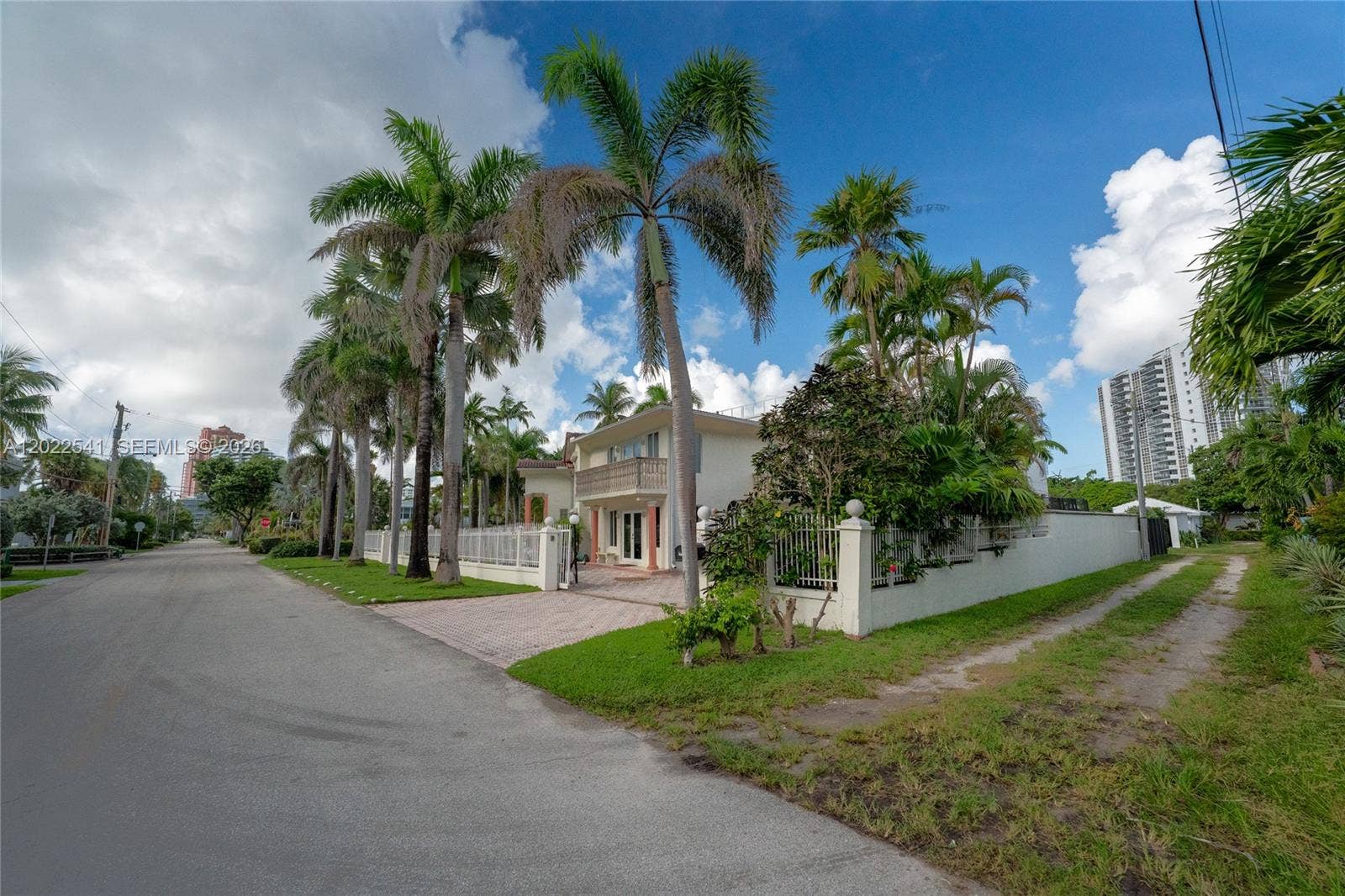 2701 N Atlantic Boulevard, Fort Lauderdale, FL 33308 Photo 7