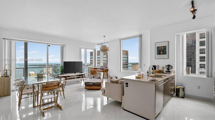 Property photo for 500 Brickell Avenue, #4102, Miami, FL