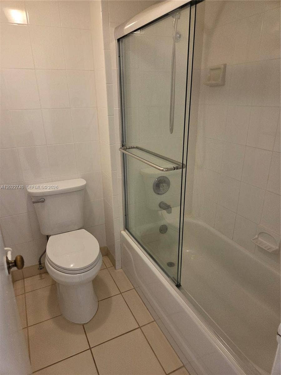 413 Lakeview Drive, #104, Weston, Weston, FL 33326 Photo 8