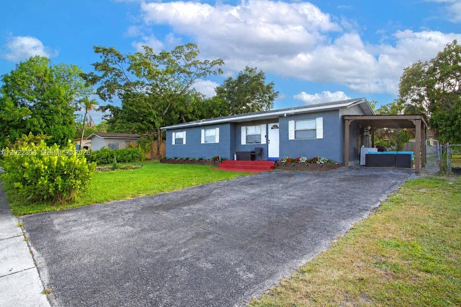 Property photo for 2501 NW 30th Way, Fort Lauderdale, FL