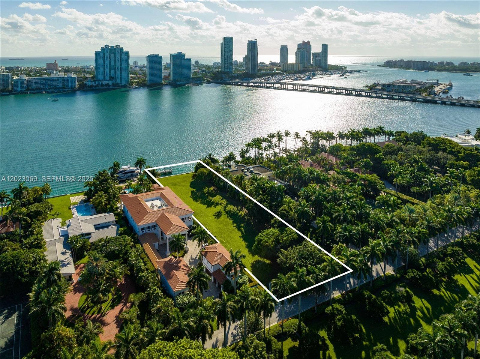 36 Star Island Drive, Miami Beach, Miami Beach, FL 33139 Photo 4