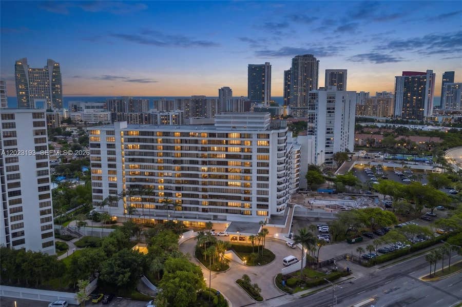 Property photo for 500 Three Islands Boulevard, #1008, Hallandale Beach, FL