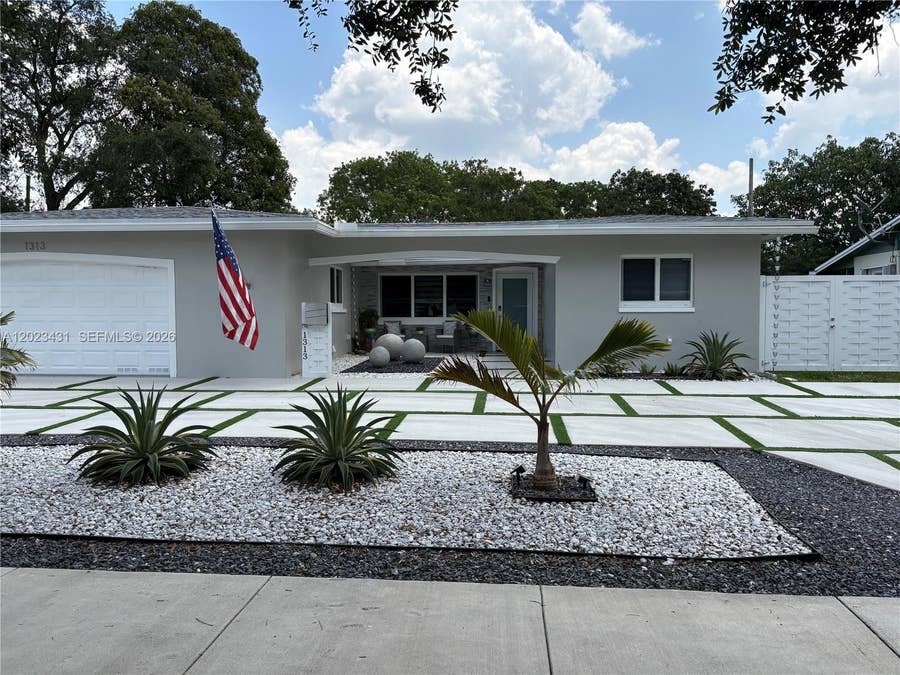 Property photo for 1313 N 74 Terrace, Hollywood, FL