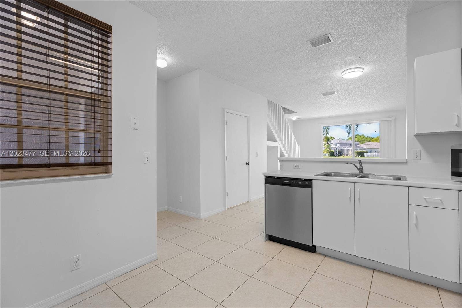 3818 San Simeon Circle, Weston, FL 33331 Photo 13