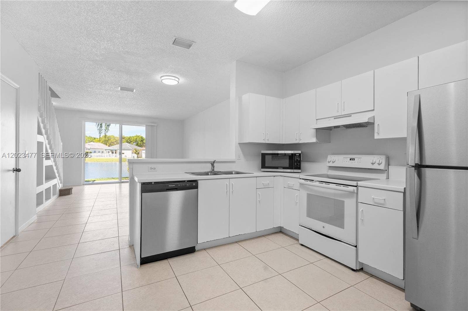 3818 San Simeon Circle, Weston, FL 33331 Photo 8
