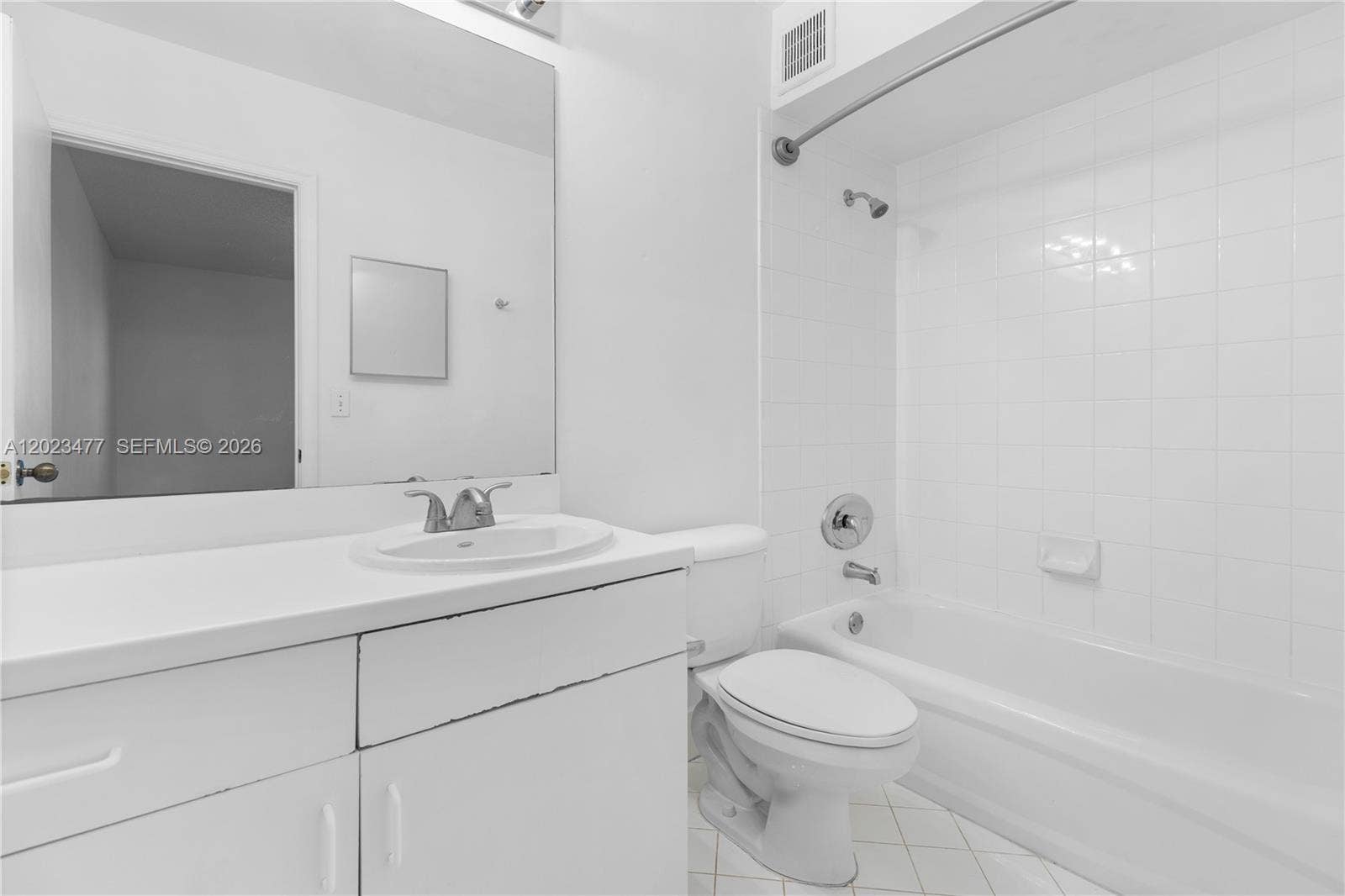 3818 San Simeon Circle, Weston, FL 33331 Photo 22