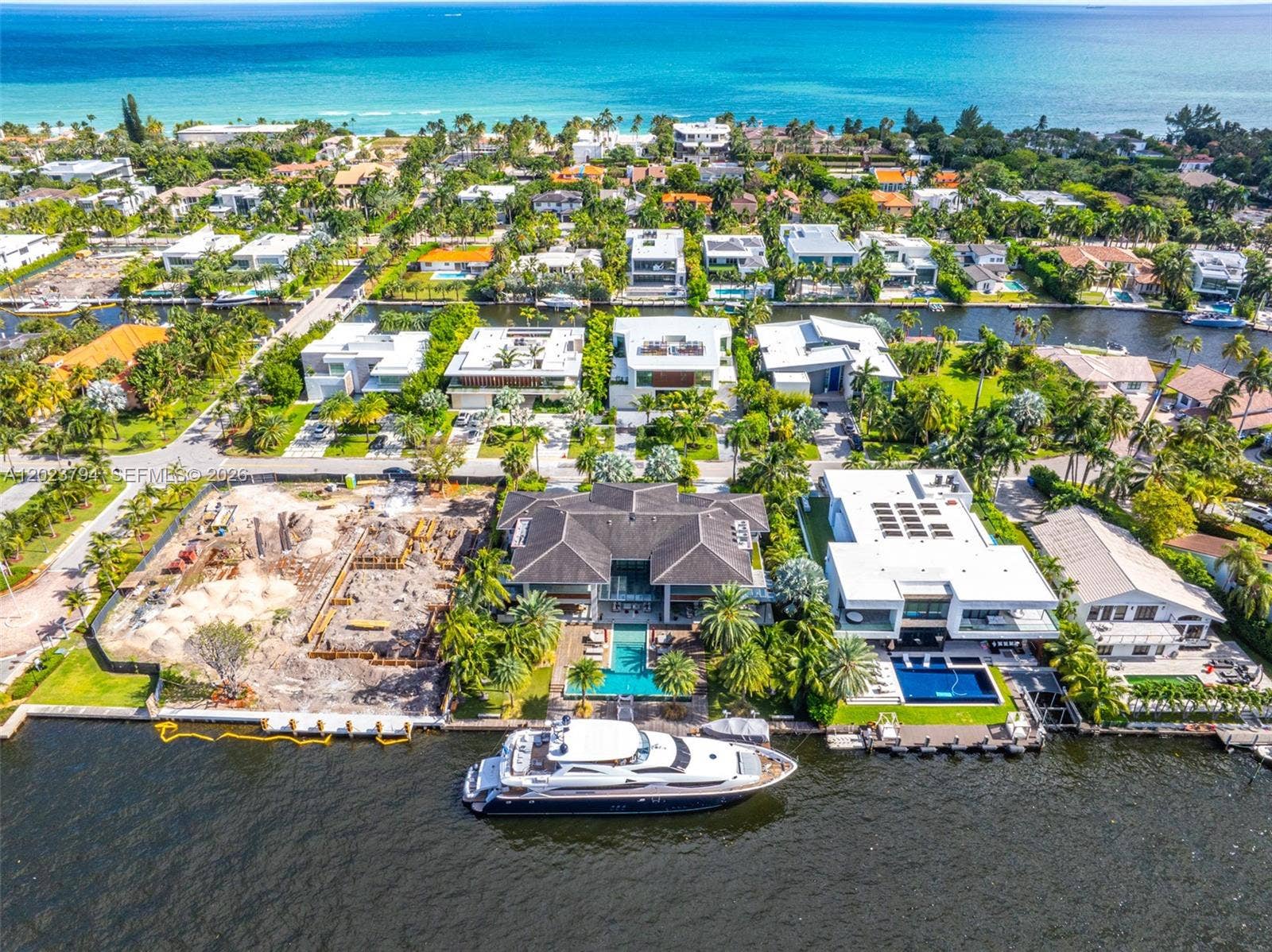 385 Centre Island, Golden Beach, FL 33160 Photo 11