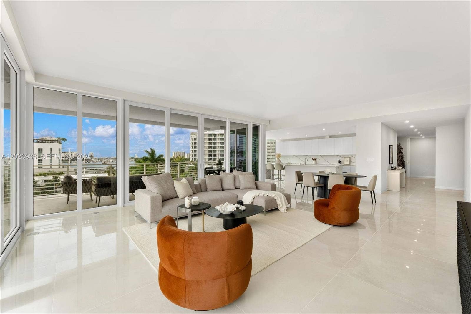 527 Orton Avenue, #501, Fort Lauderdale, FL 33304 Photo 3