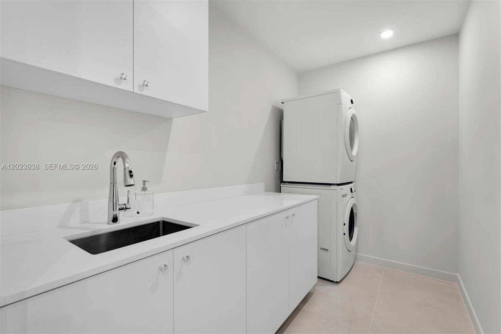 527 Orton Avenue, #501, Fort Lauderdale, FL 33304 Photo 23