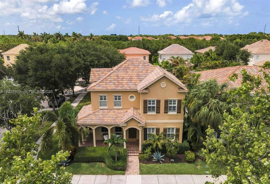 Property photo for 119 Edenberry Avenue, Jupiter, FL