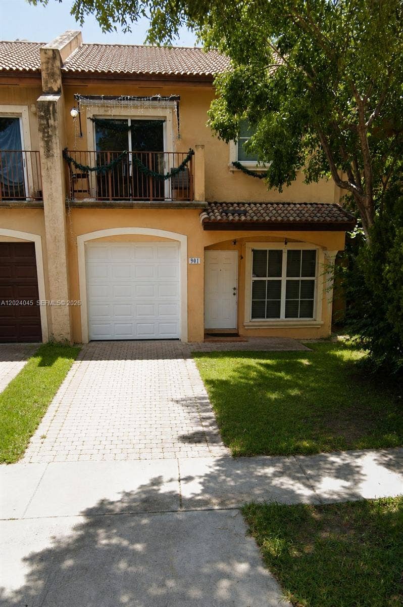 Property photo for 901 SW 6th Court, Florida City, FL