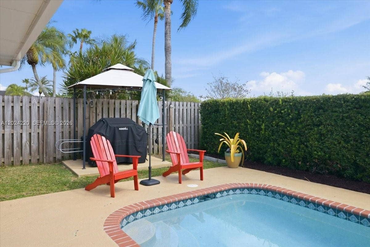 6520 Olde Moat Way, Davie, FL 33331 Photo 24