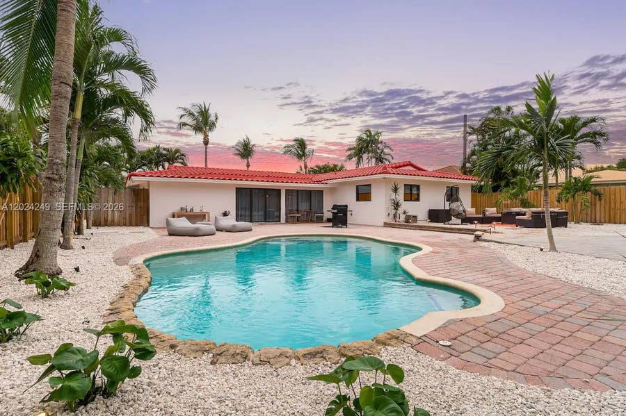 Property photo for 5250 NE 15th Avenue, Fort Lauderdale, FL