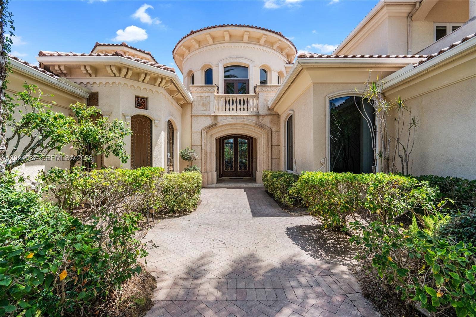 832 Harbour Isle Place, North Palm Beach, FL 33410 Photo 11