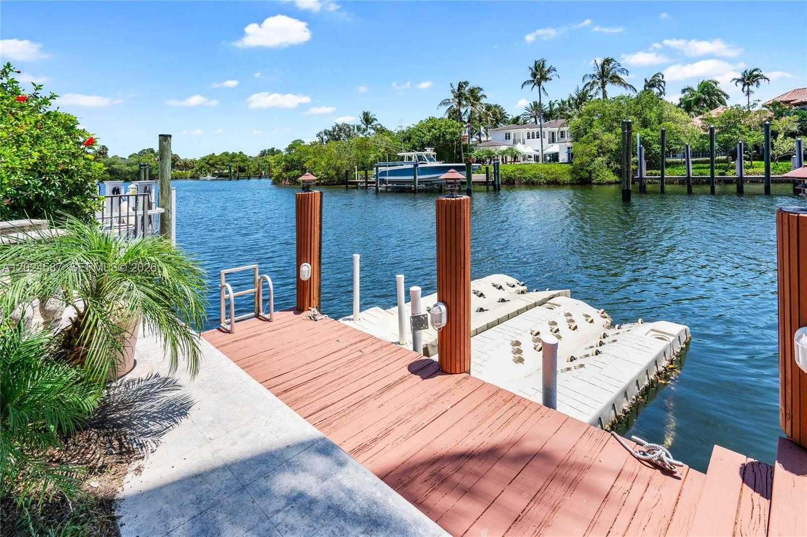 832 Harbour Isle Place, North Palm Beach, FL 33410 Photo 9