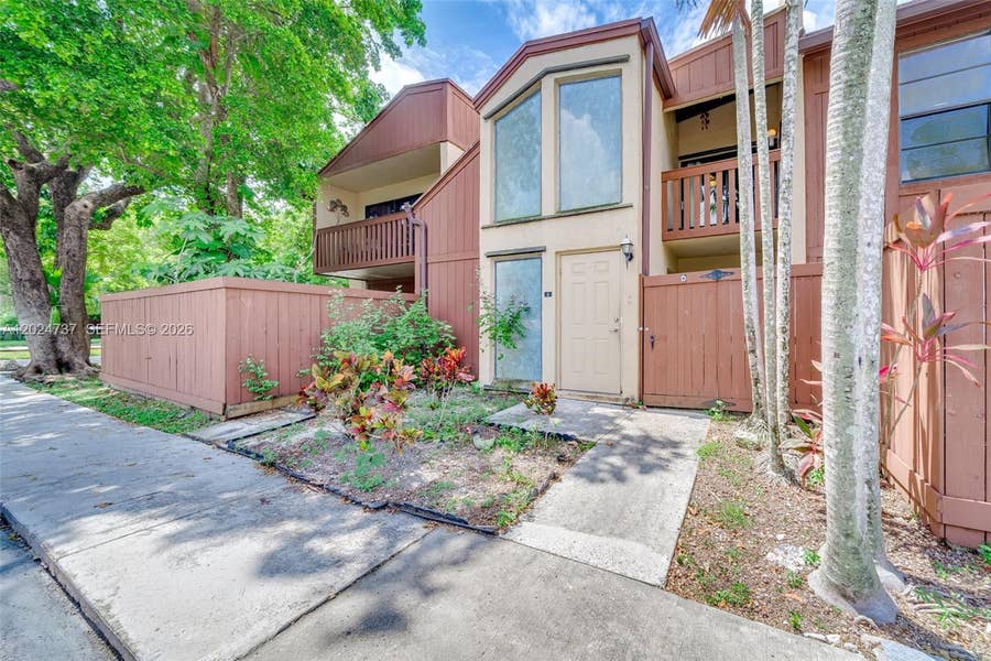 Property photo for 6547 SW 116th Place, #C, Miami, FL