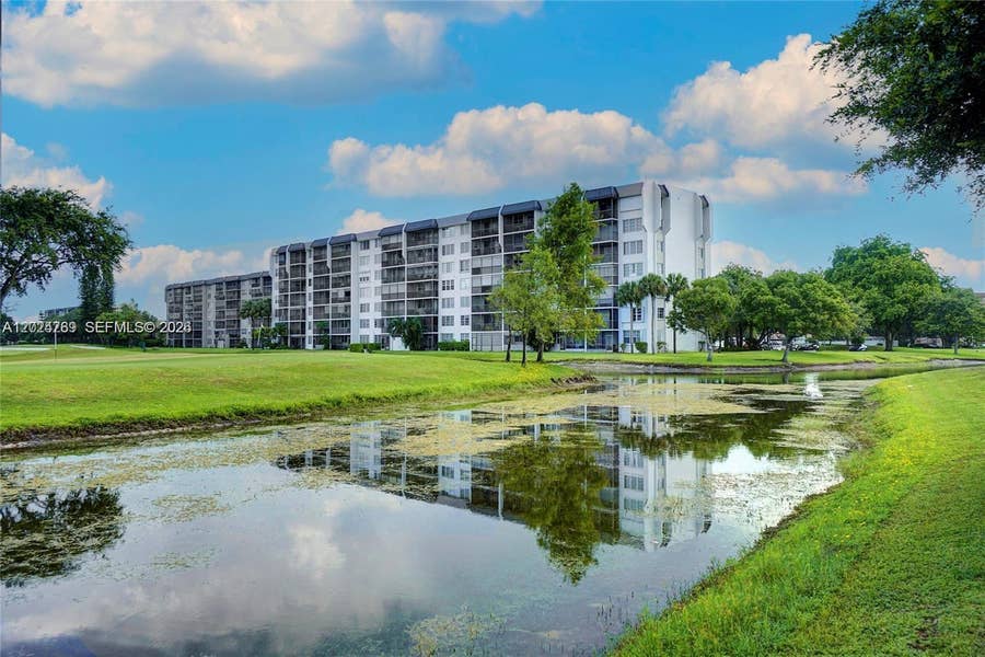 Property photo for 3100 W Rolling Hills Circle, #403, Davie, FL