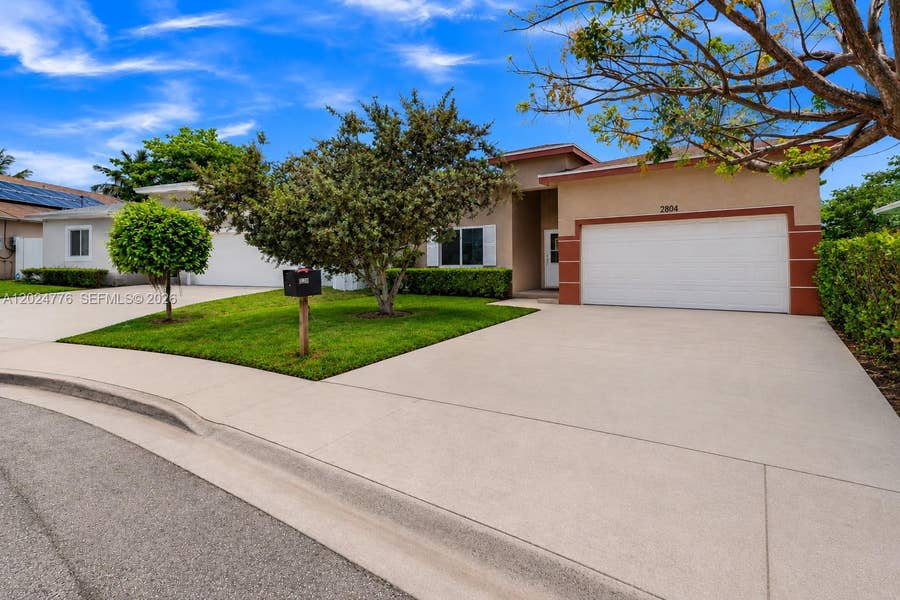 Property photo for 2804 Washington Drive, Fort Lauderdale, FL