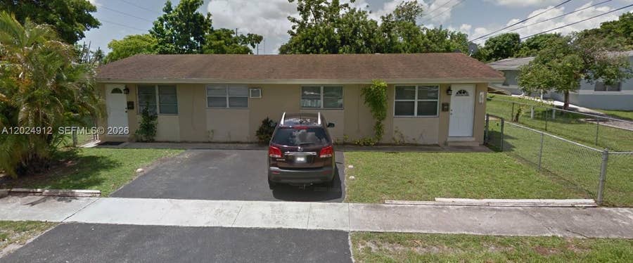 Property photo for Hollywood, FL