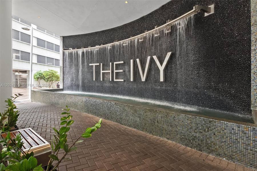 Property photo for 90 SW 3rd Street, #3810, Miami, FL