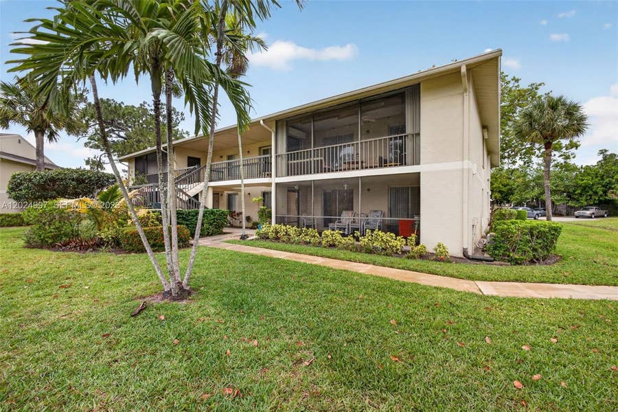 Property photo for 6555 Chasewood Drive, #H, Jupiter, FL