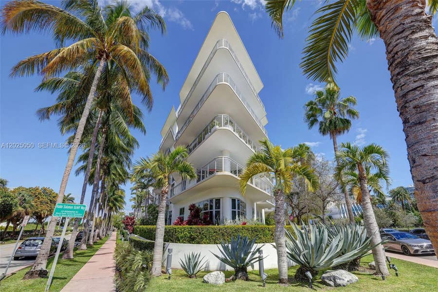 Property photo for 2001 Meridian Avenue, #101, Miami Beach, FL