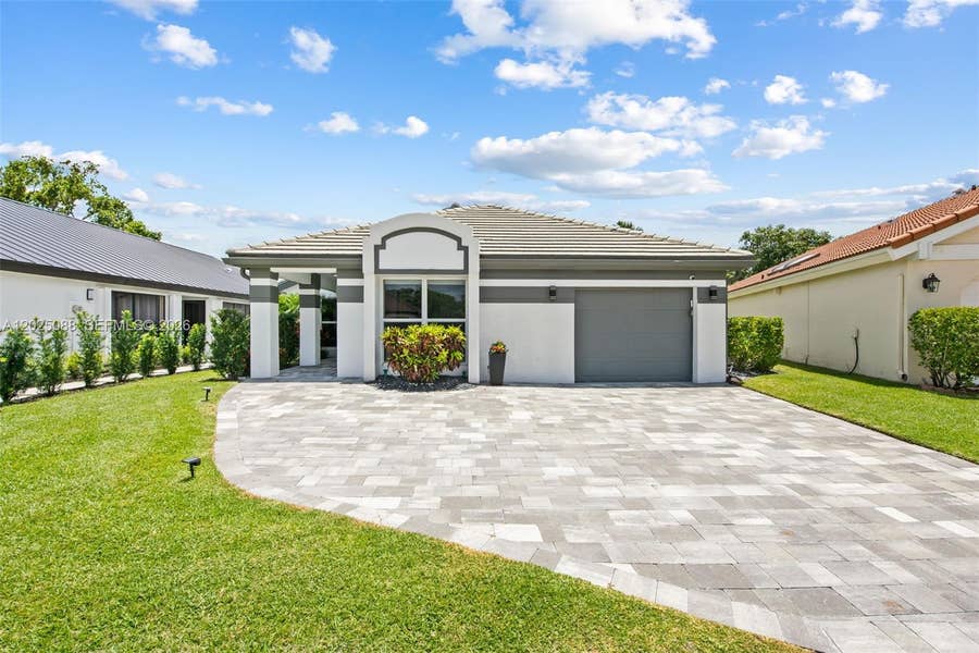 Property photo for 11158 Highland Circle, Boca Raton, FL