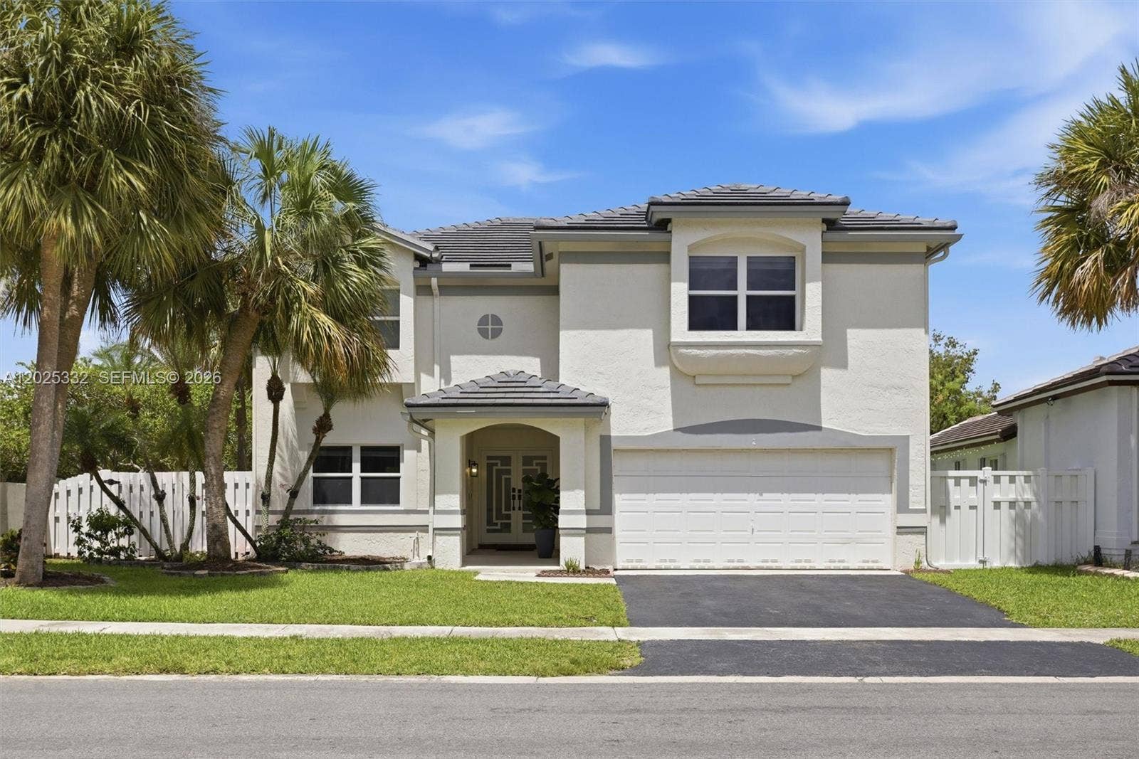 2 Gables Boulevard, Weston, FL 33326 Photo 1