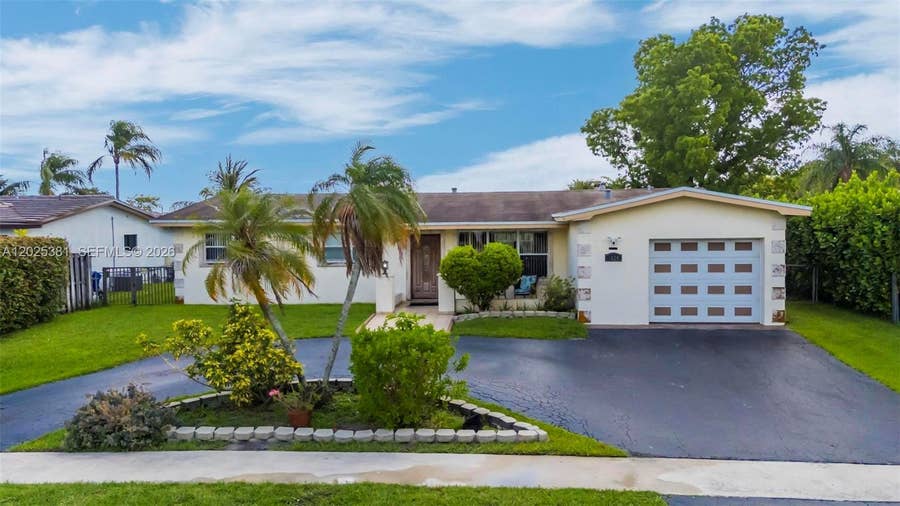 Property photo for 1620 NW 122nd Avenue, Pembroke Pines, FL