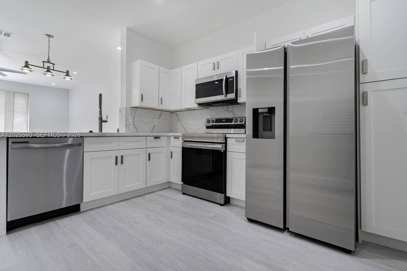 2098 Madeira Drive, Weston, Weston, FL 33327 Photo 8