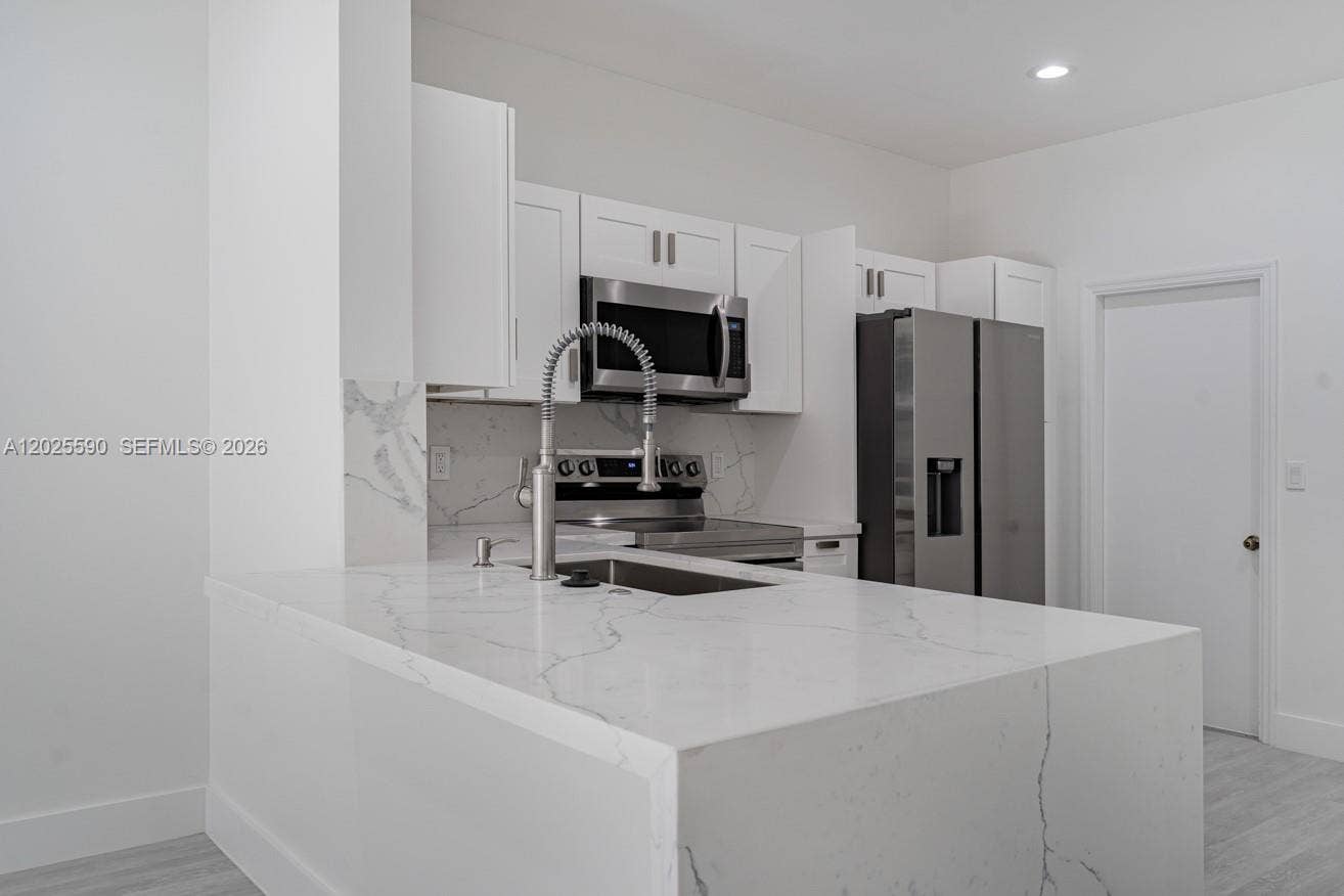 2098 Madeira Drive, Weston, Weston, FL 33327 Photo 11