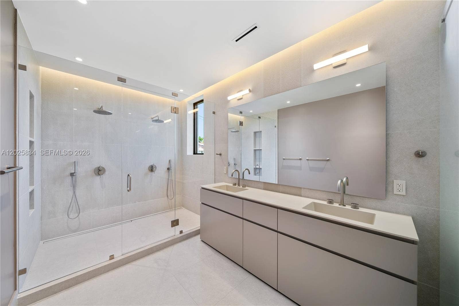 571 Glenridge Road, Key Biscayne, FL 33149 Photo 10