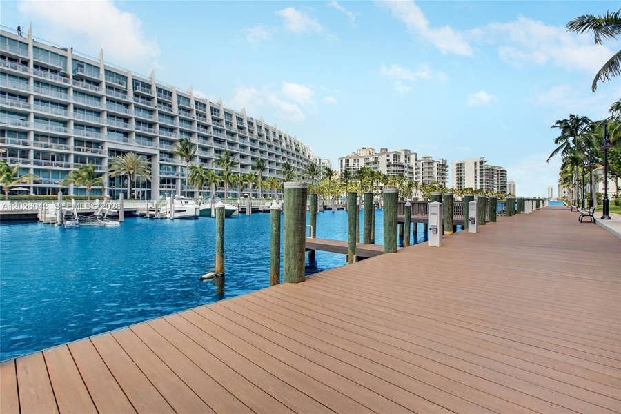 Property photo for 3001 NE 185th Street, #610, Aventura, FL