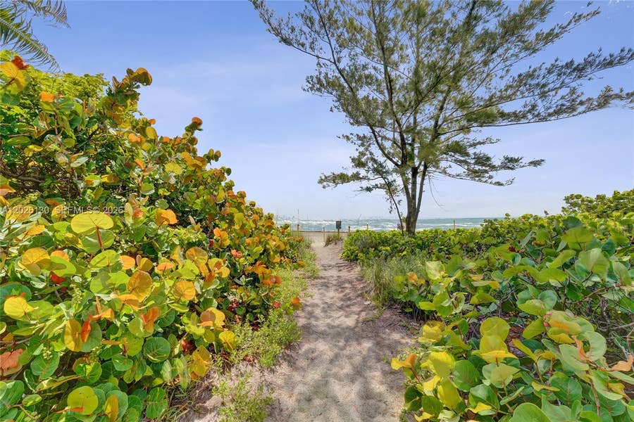Property photo for 1936 S Ocean Drive, #4C, Hallandale Beach, FL
