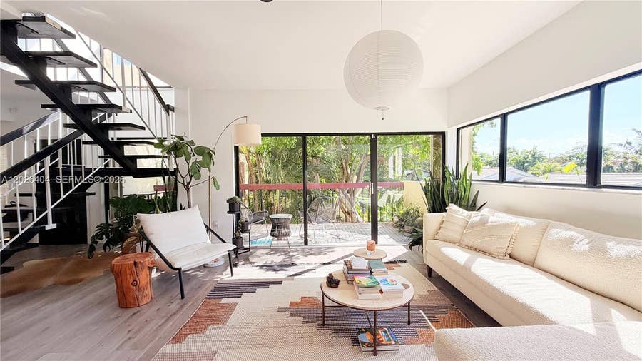 Property photo for Miami, FL
