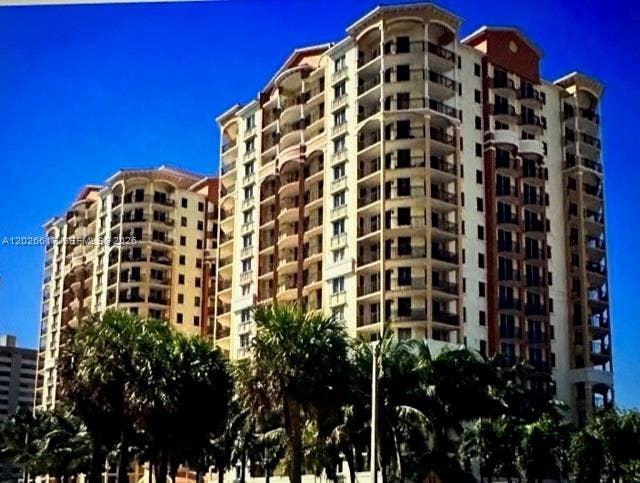 Property photo for 2011 N Ocean Boulevard, #605, Fort Lauderdale, FL