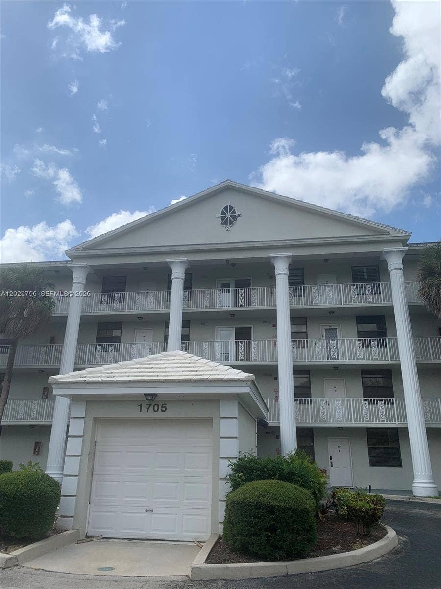 1705 Whitehall Drive, #304, Davie, Davie, FL 33324 Photo 16