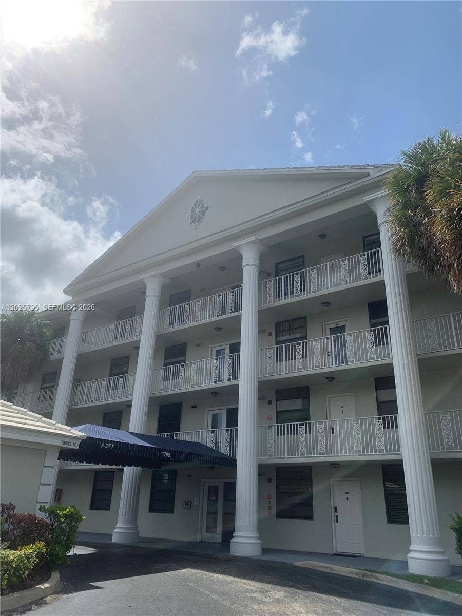 1705 Whitehall Drive, #304, Davie, Davie, FL 33324 Photo 18